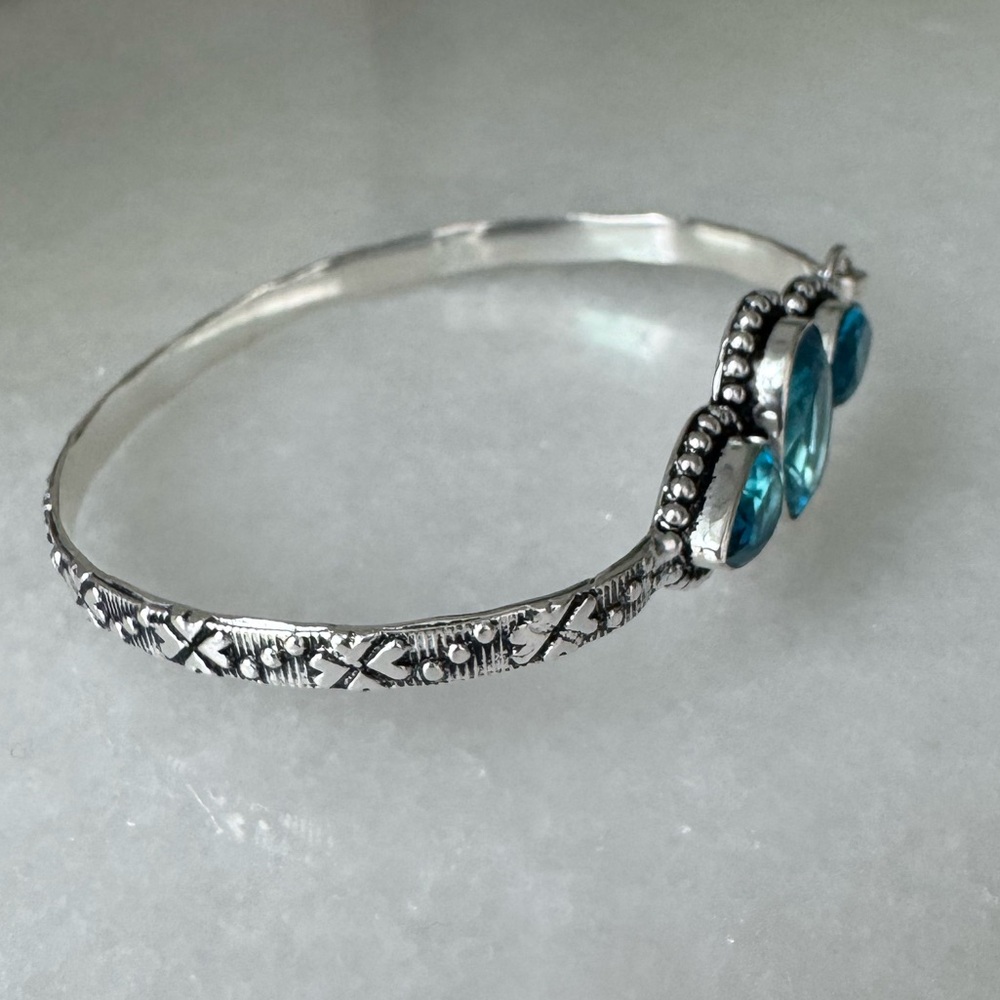 NWOT Sundance Azores Bracelet, Blue Topaz, Sterling Silver - Picture 4 of 7